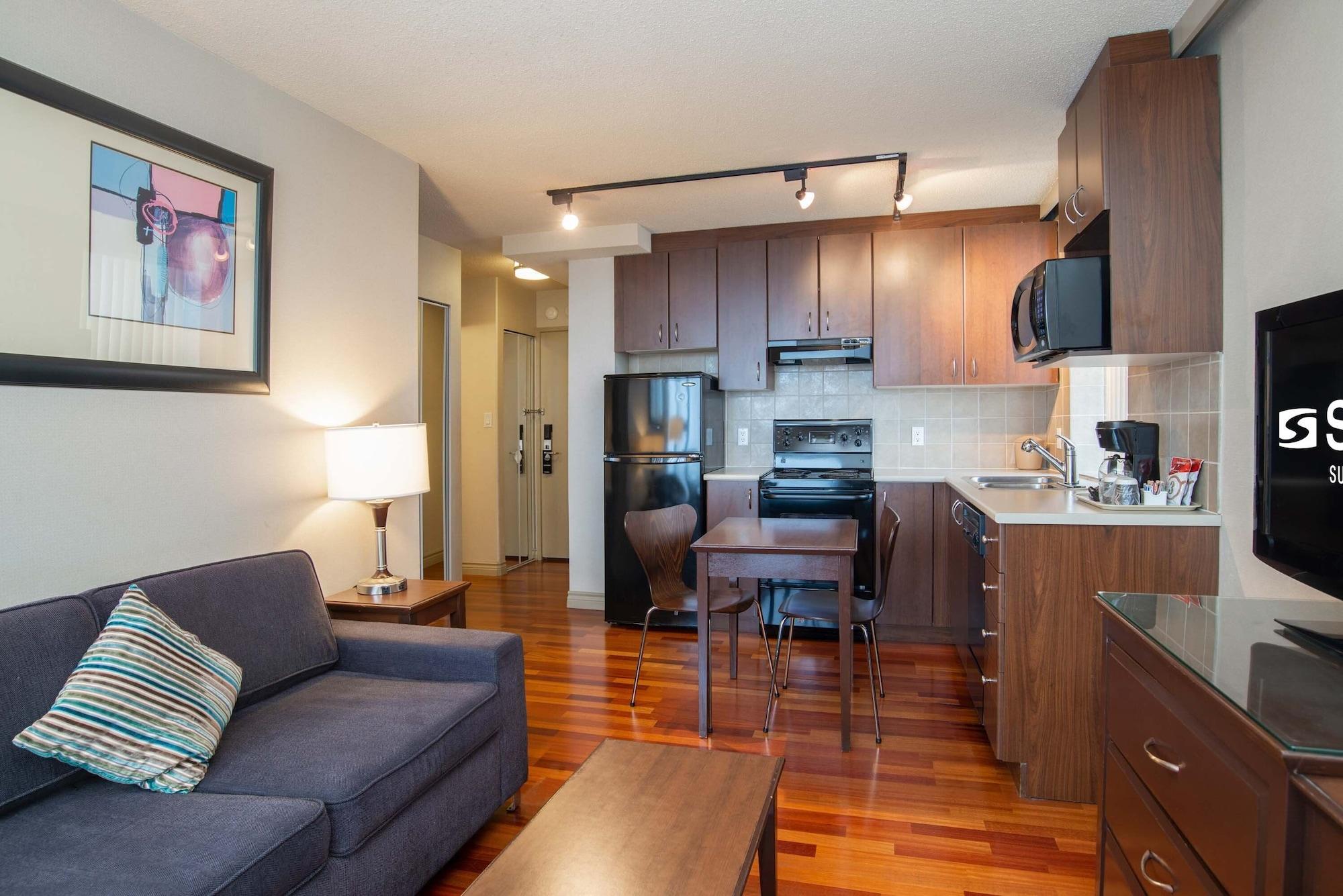 Sandman Suites Vancouver on Davie Extérieur photo