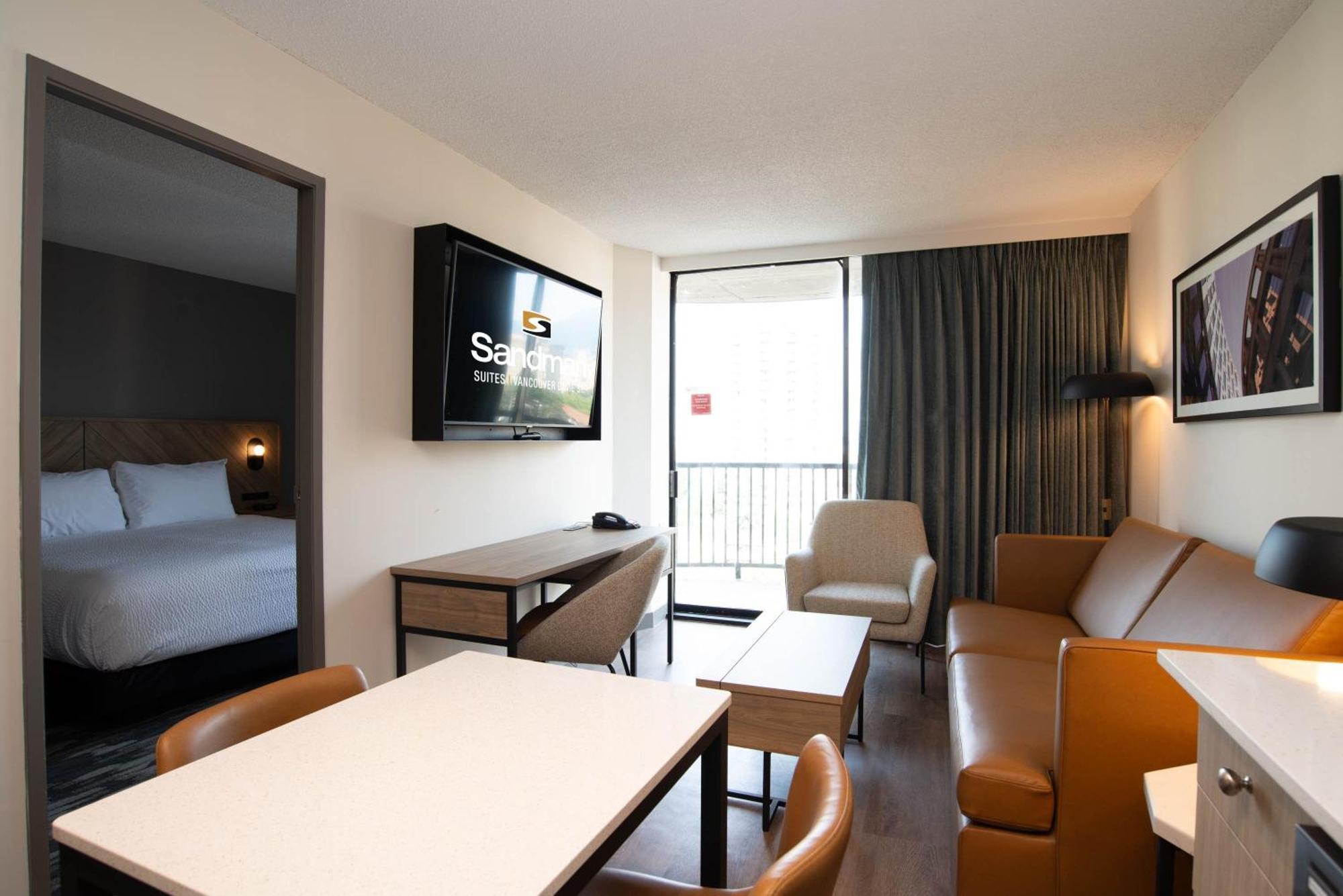 Sandman Suites Vancouver on Davie Extérieur photo
