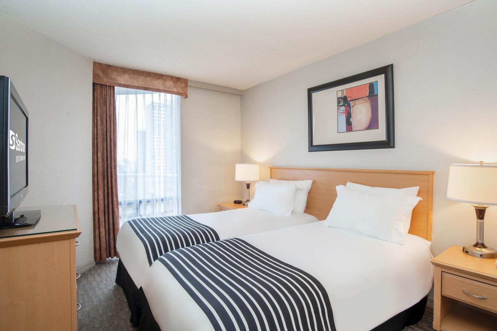 Sandman Suites Vancouver on Davie Extérieur photo