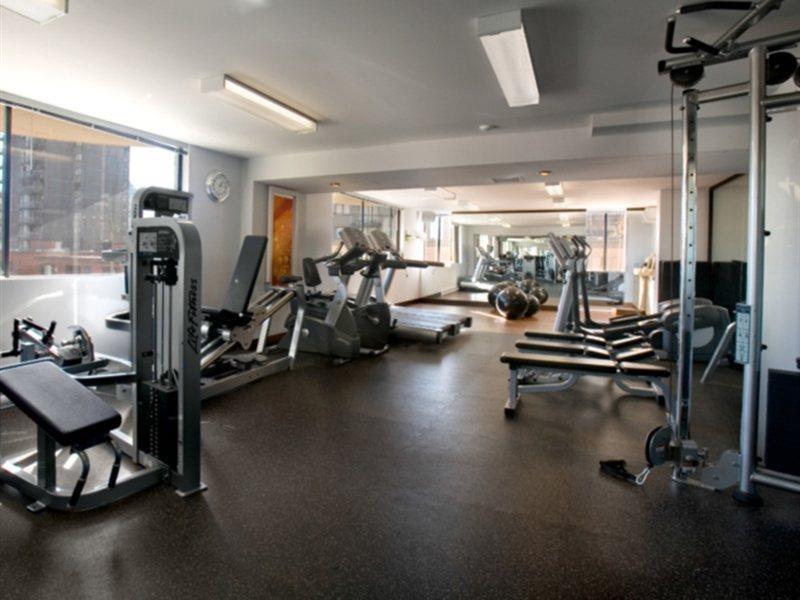 Sandman Suites Vancouver on Davie Extérieur photo