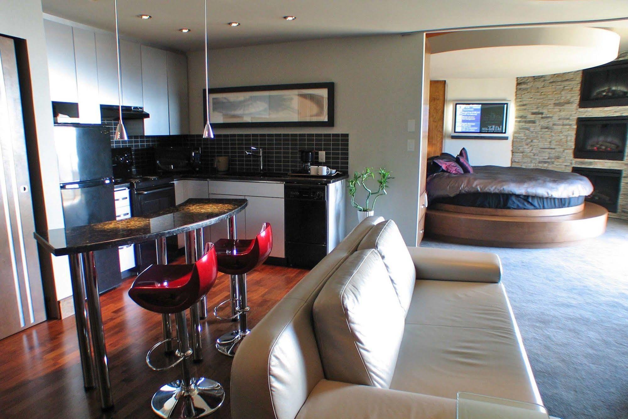 Sandman Suites Vancouver on Davie Extérieur photo