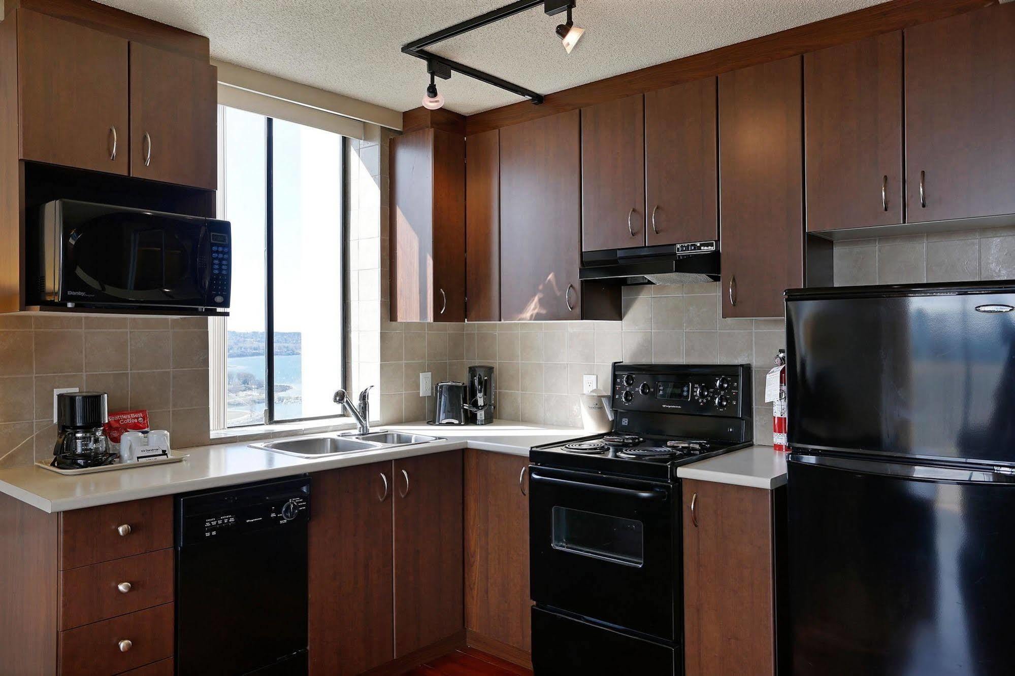Sandman Suites Vancouver on Davie Extérieur photo