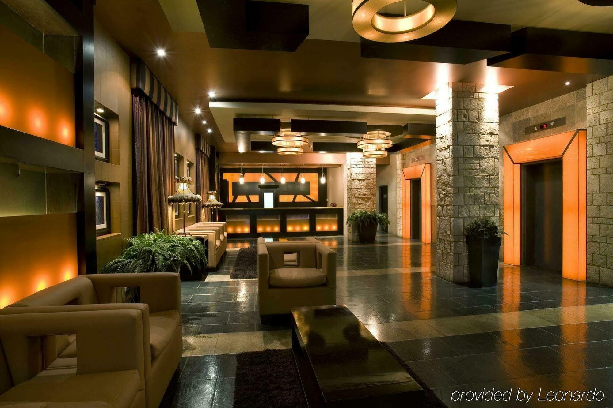 Sandman Suites Vancouver on Davie Extérieur photo